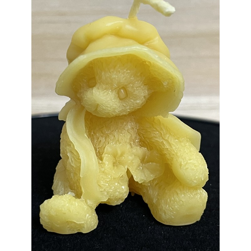 Cute Bear Pure Beeswax Candle, Ideal Gift, Home Decor for Animals Lover ~38g Cute Bear Pure Beeswax Candle, Ideal Gift, Home Decor for Animals Lover ~38g