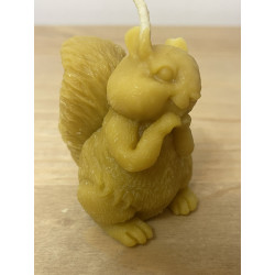 Squirrel Beeswax Candle, Ideal Gift for Animal Lovers or Home Decor ~95g